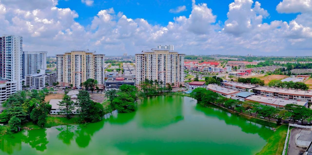 -lake View- Mount Austin Ikea Toppen 10 Mins - B116 Apartemen *