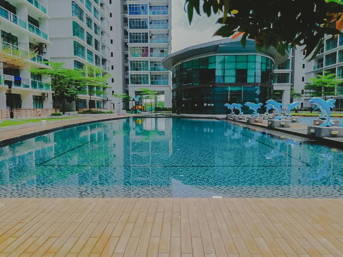 -lake View- Mount Austin Ikea Toppen 10 Mins - B116 Apartemen *