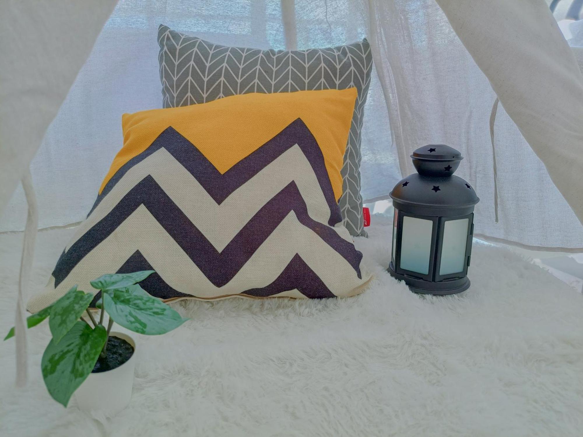 -lake View- Mount Austin Ikea Toppen 10 Mins - B116 *